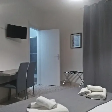 Seaside - 3*